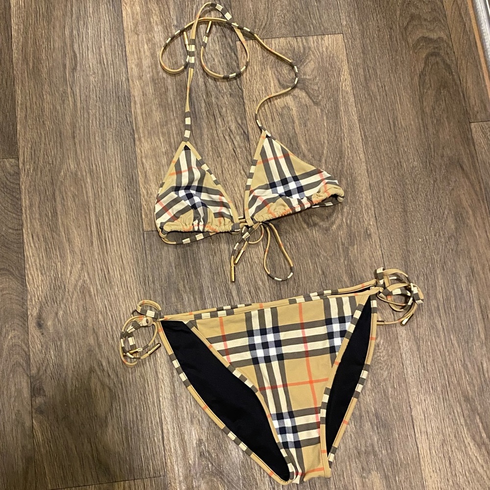 Burberry Bikini Size S